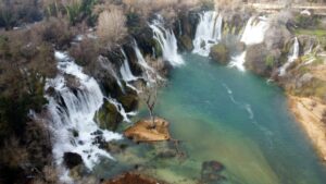 28_zdivocela_zeme 28_zdivocela_zeme